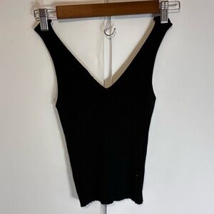 Black Ribbed V-Neck Tank Top XS
